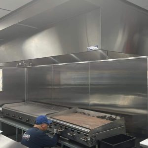 Restaurant hood installation in Los Angeles